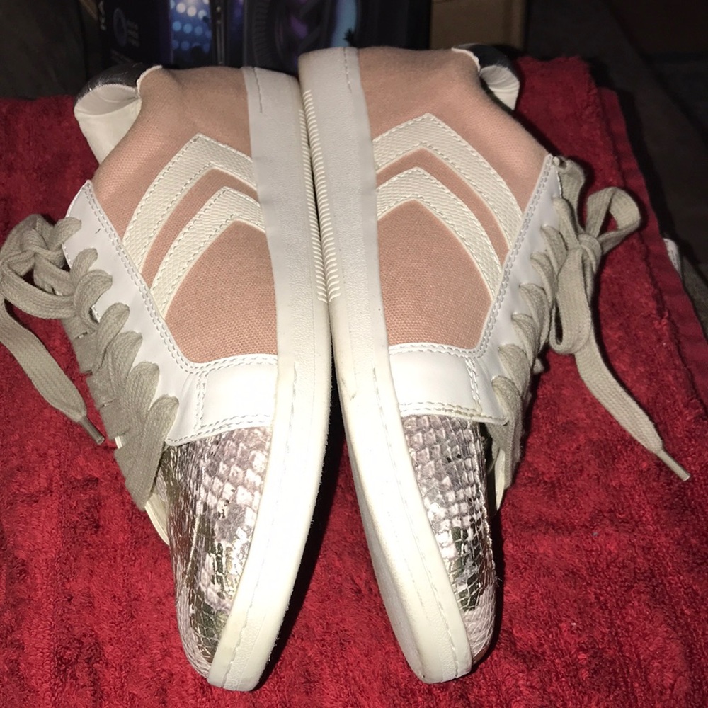 Dolce Vita Neo Sneakers
